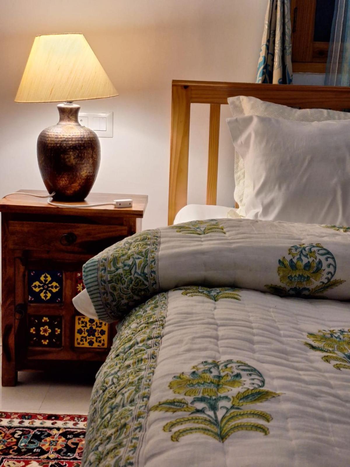 La Maison - A Boutique Bed And Breakfast Bīr Esterno foto