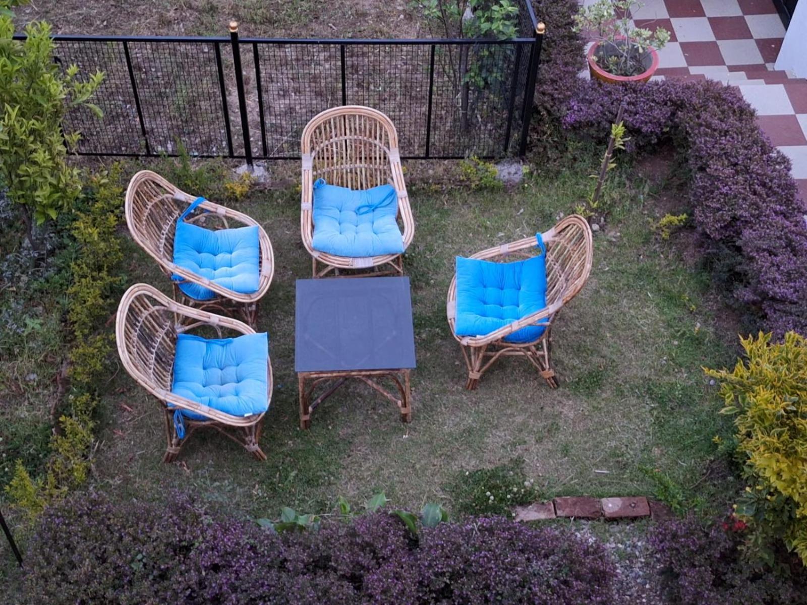 La Maison - A Boutique Bed And Breakfast Bīr Esterno foto